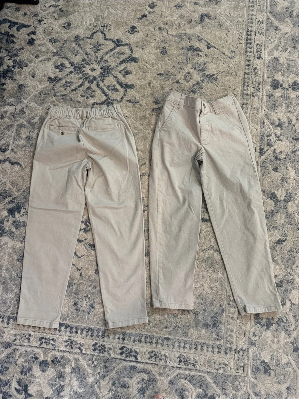 Boy's Old Navy size 5T Khakis X2